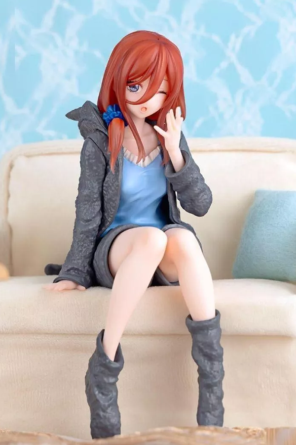 Miku Nakano Noodle Stopper figur fra The Quintessential Quintuplets.
